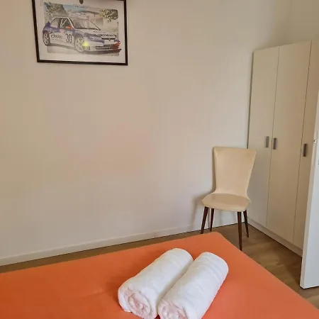 T2 Calme Cosy Renove & Entierement Equipe 1er Etage Seloncourt